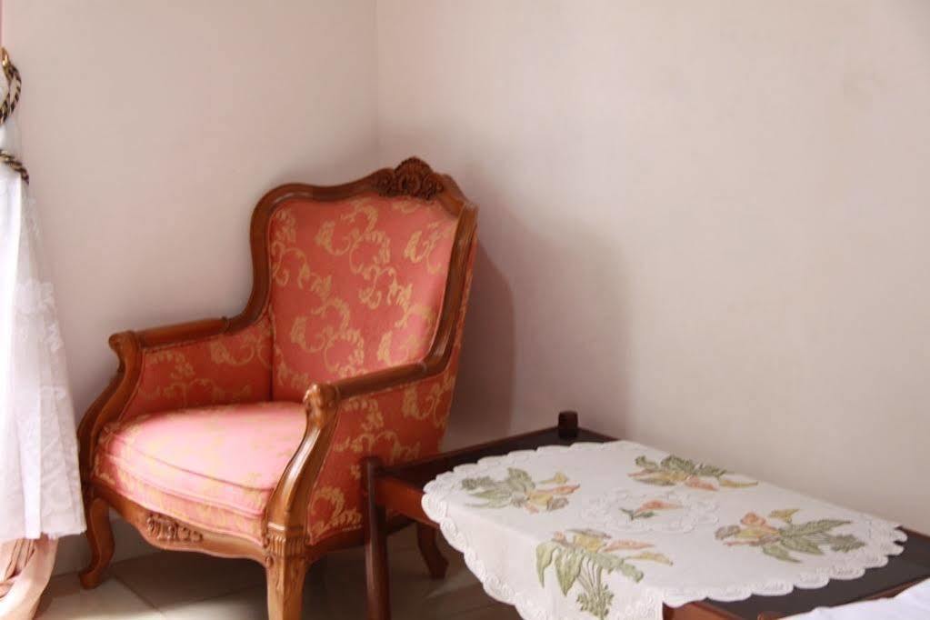 Pondok Malabar Casa de hóspedes Jacarta Exterior foto